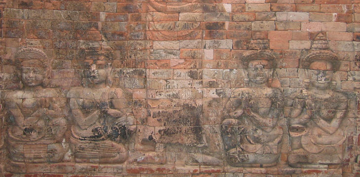 Reliefs inside the right temple