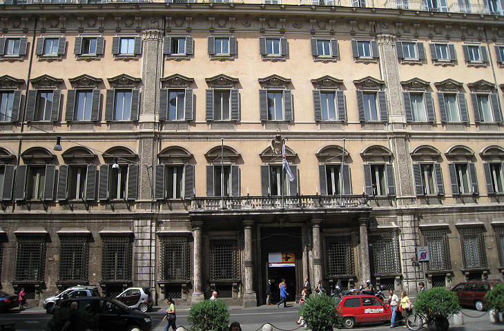 Façade